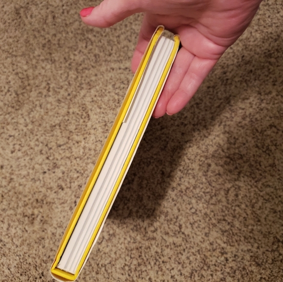 NEW Complete Illustrated Stitch Encyclopedia Crafts Handwork Craft Embroidery - Picture 2 of 6